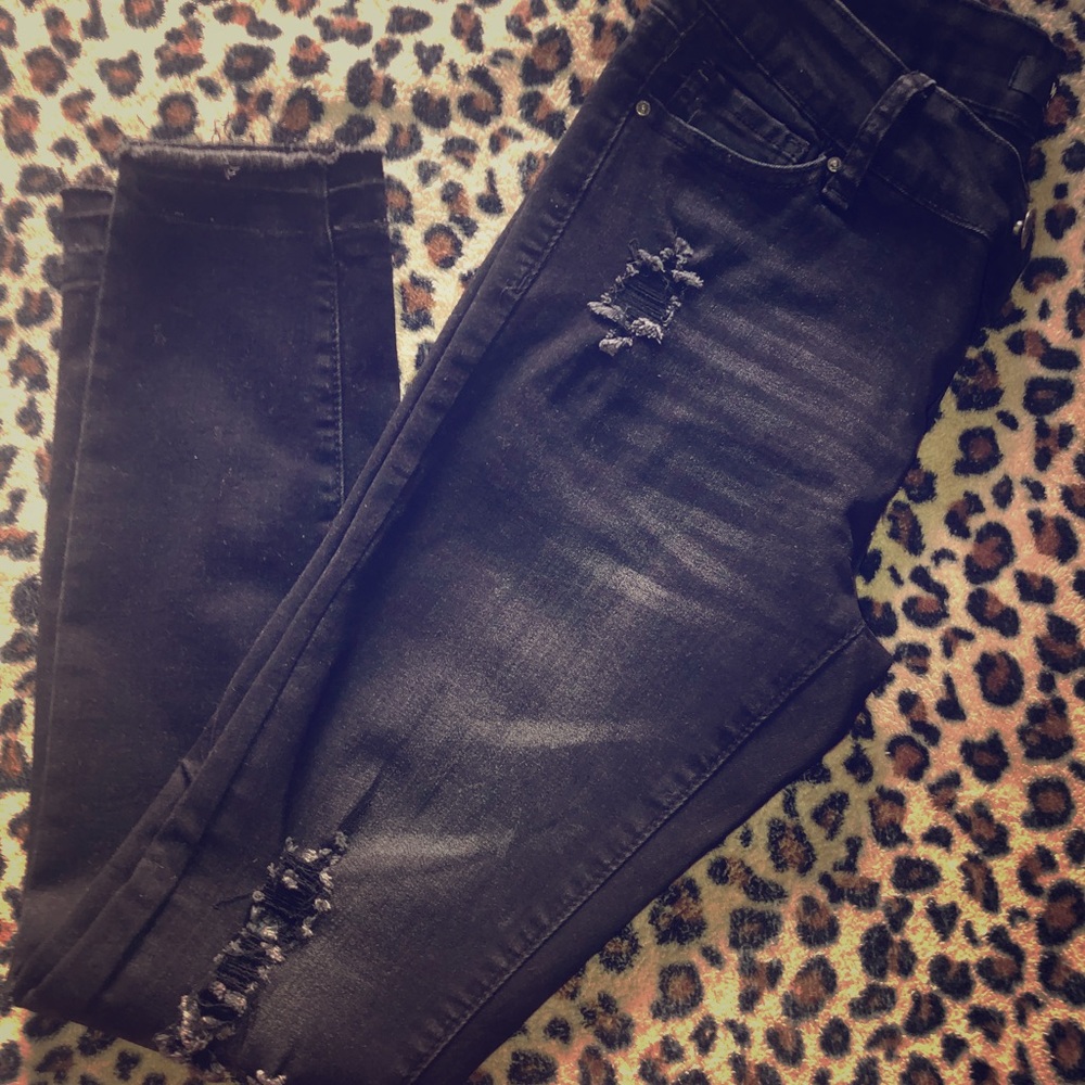 Black skinny jeans